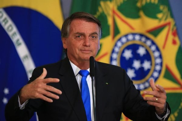 Presidente Jair Bolsonaro discursando