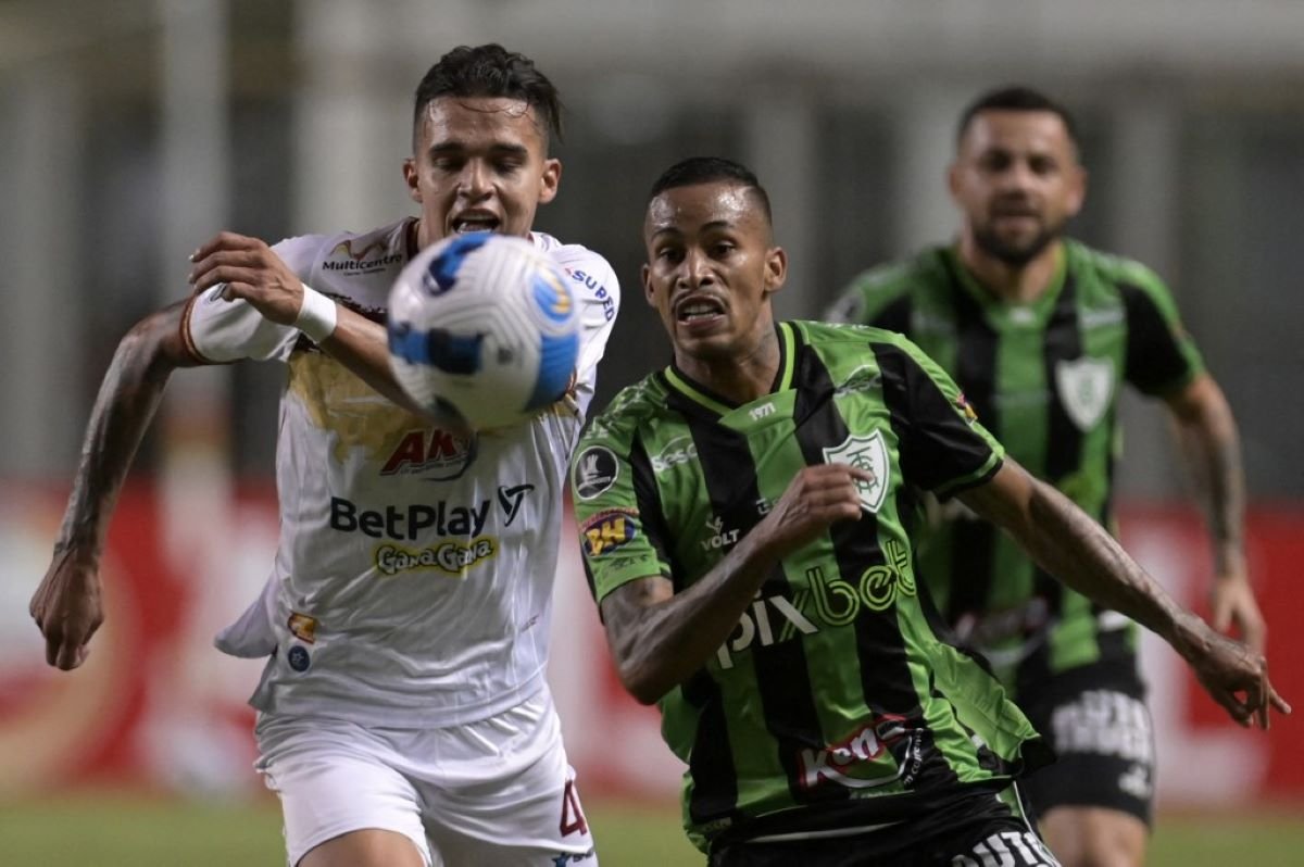 Com gol de pênalti, Maidana assume artilharia do América em 2022