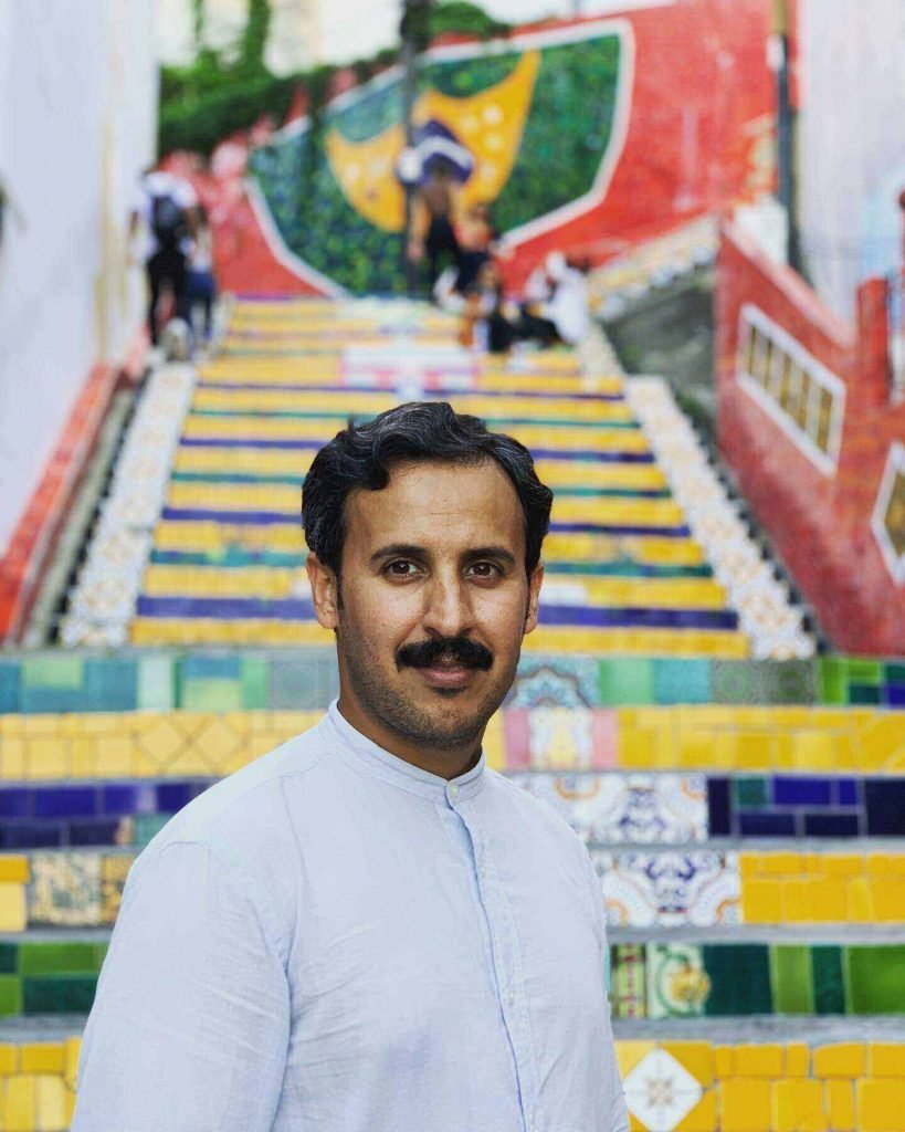 Após reclamação, azulejos árabes serão realocados na Escadaria Selarón