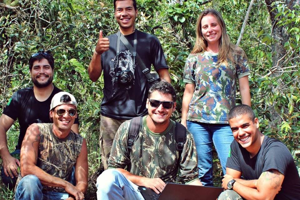 Biólogos membros do projeto Brasília é o Bicho - Metrópoles
