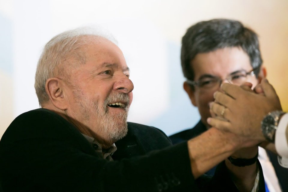 Encontro entre PT e Rede aconteceu em Brasília