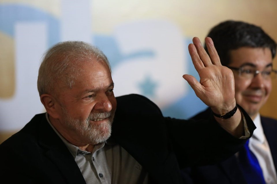 Ex-presidente Lula se encontrou com integrantes da Rede Sustentabilidade para estabelecer alianças nas eleições de 2022
