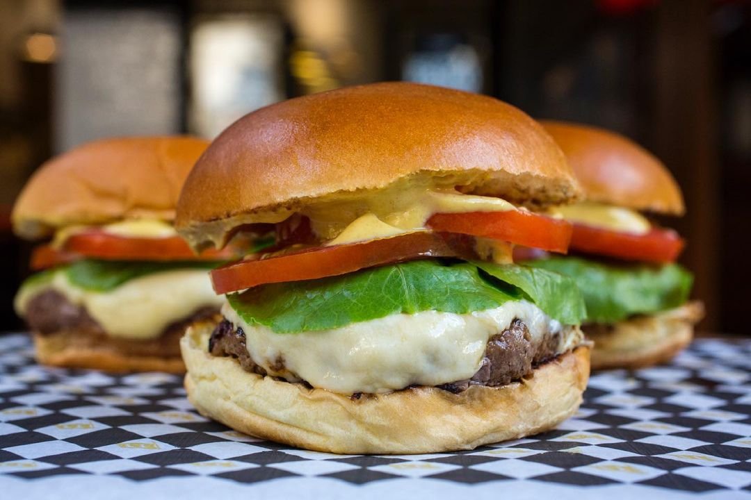 O carioca T.T Burger, abriu duas unidades em São Paulo