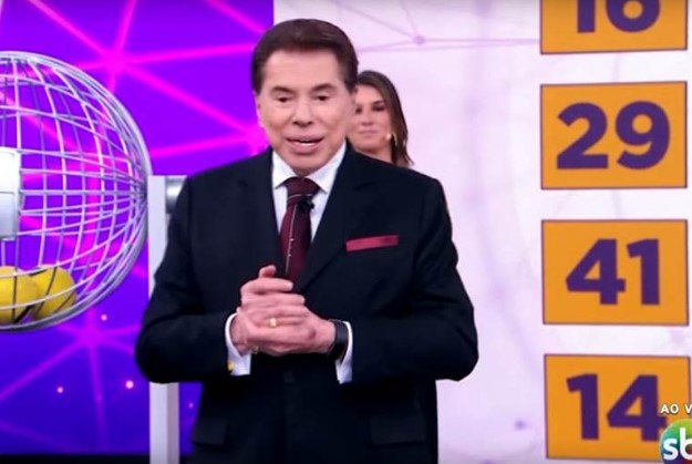 Silvio Santos deu casarão de presente para Roque: assistente mora no  interior de SP, Zappeando Celebs