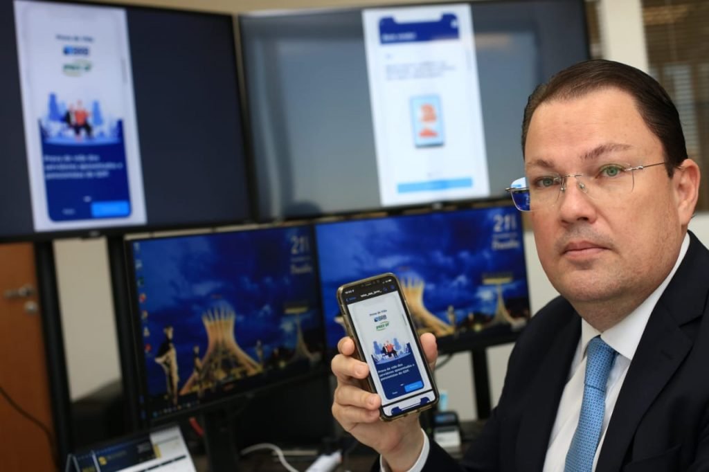 Presidente do Iprev-DF, Ney Ferraz, prepara lançamento da prova de vida digital no DF - Metrópoles