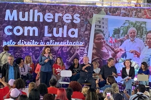Lula debate o custo de vida com mulheres da zona norte de São Paulo