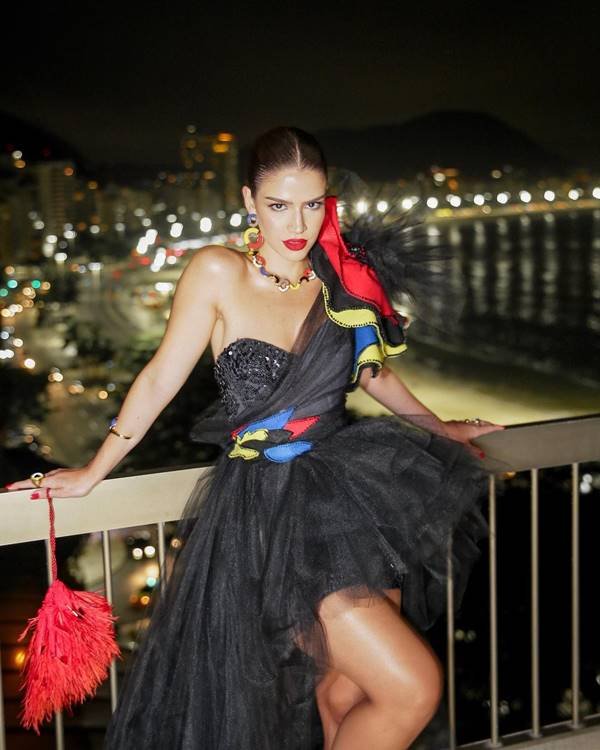 Lele Burnier no Baile da Vogue 2022