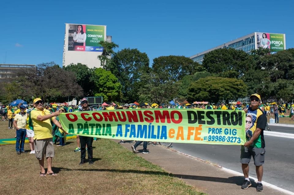 Manifestação na Esplanada em apoio a Bolsonaro