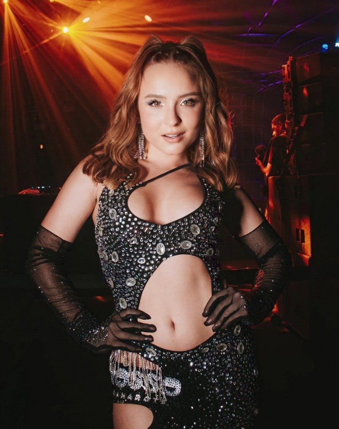 Larissa Manoela