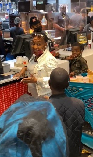 Pedido de casamento mcdonalds