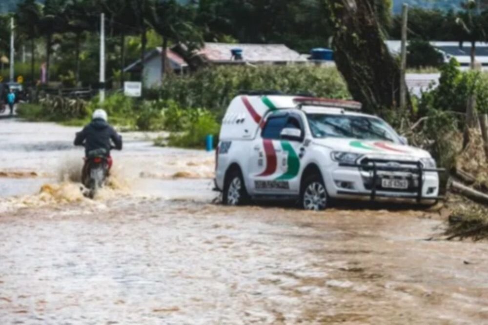 Santa Catarina Tem 27 Cidades Em Situação De Emergência Após Chuvas Metrópoles 