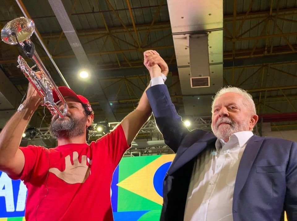 A campanha para Janja incluir trompetista amigo de Lula na posse |  Metrópoles