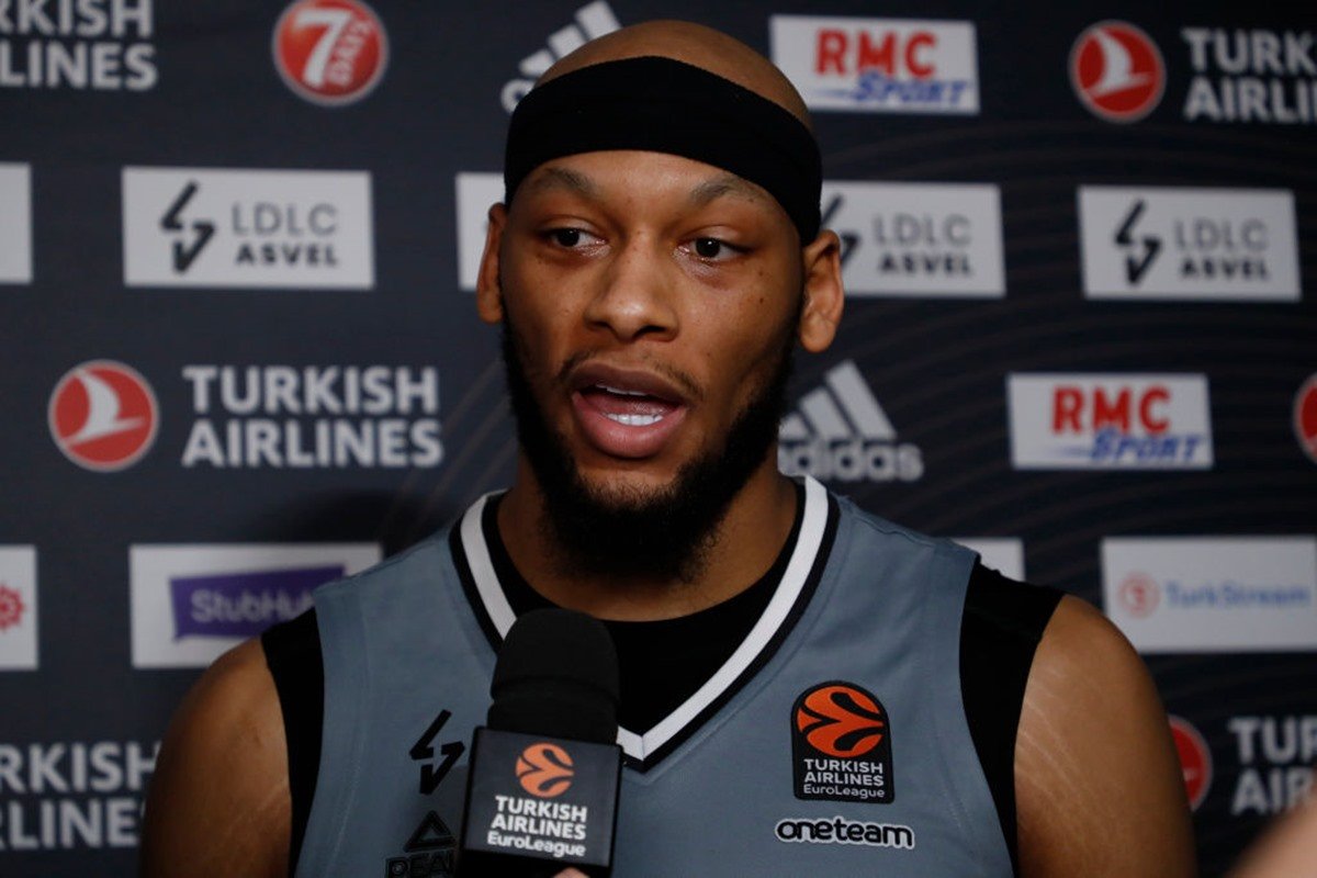 Ex-jogador de basquete da NBA Adreian Payne morre baleado aos 31 anos -  Quem