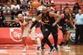 Sesi Franca e São Paulo se enfrentando na fase classificatória no NBB - Metrópoles
