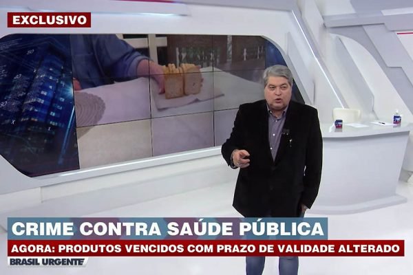 José Luiz Datena "denuncia" torradas pequenas no Brasil Urgente