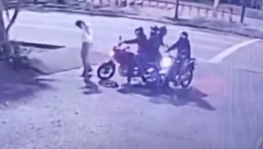 O assalto que durou cerca de 20 segundos aconteceu na esquina da Avenida Epitácio Pessoa com Rua Maria Quitéria