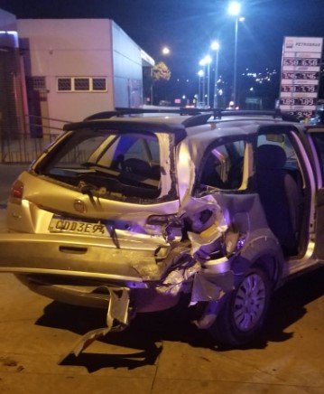 Empresário embriagado bater em carro do Uber