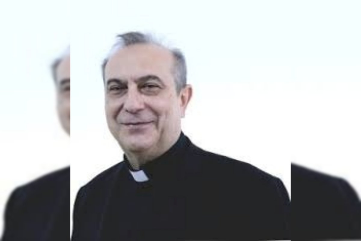 Arquidiocese de Brasília nomeia novo padre exorcista do DF | Metrópoles