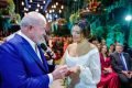 Vídeo: crítica e apoiador batem boca em frente ao casamento de Lula