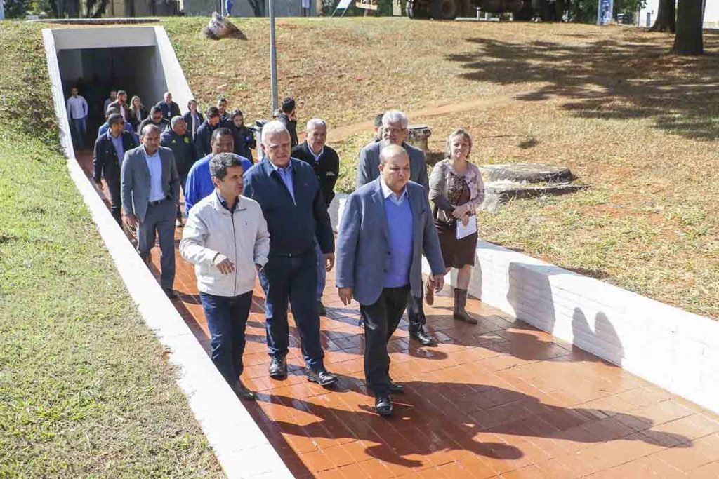 Governador Ibaneis Rocha visita obras de reforma das passagens subterrâneas do Plano Piloto5