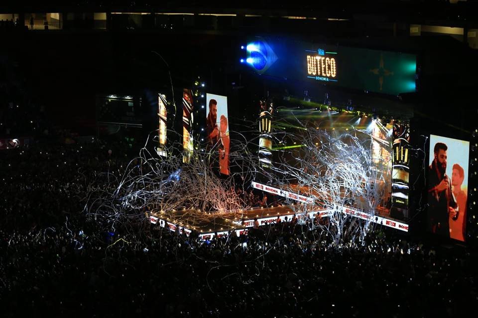 Estádio Mané Garrincha lotado no show Buteco do Gustavo Lima