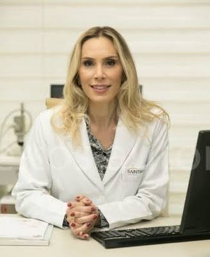 Dra Ana Comin é ginecologista e obstetra (Divulgação)