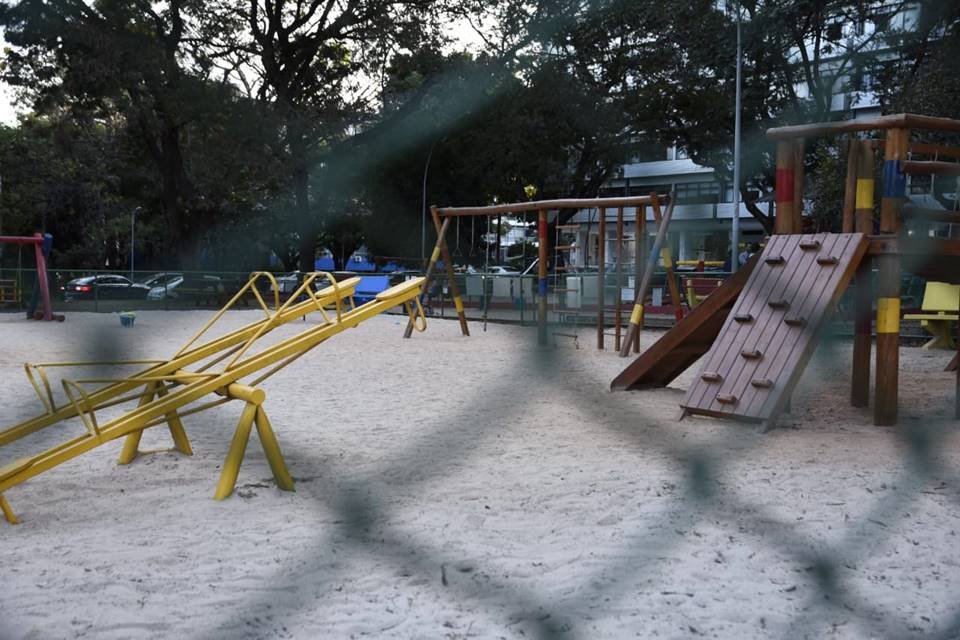 Parquinho onde babá foi atacada em tentativa de sequestro de criança em Brasília - Metrópoles