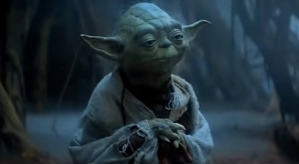 Mestre Yoda, personagem de raça alienígena da série cinematográfica Star Wars - Metrópoles