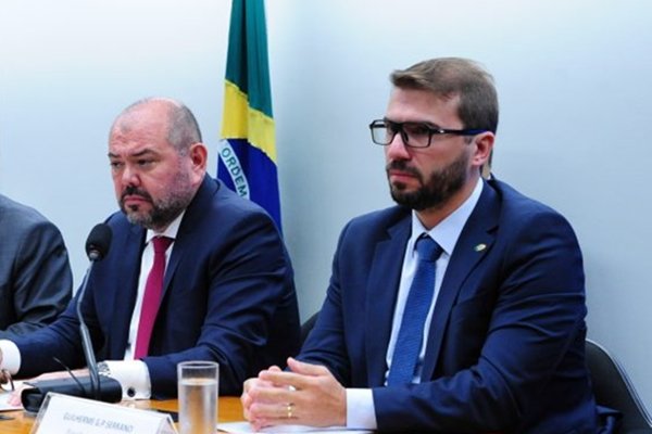 ministro do trabalho e presidente do inss na camara dos deputados