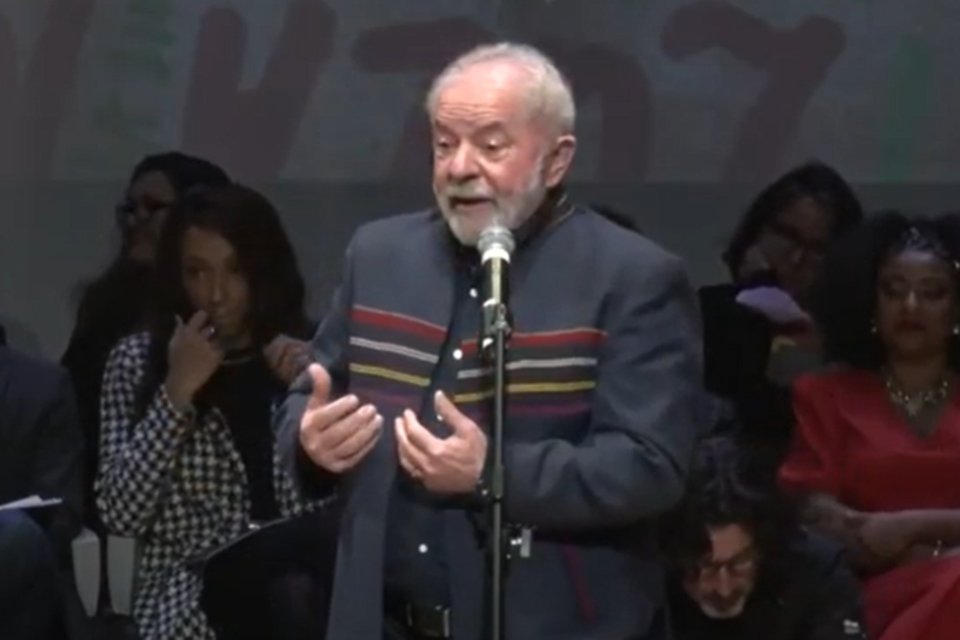 Lula em lançamento de livro na PUC de São Paulo