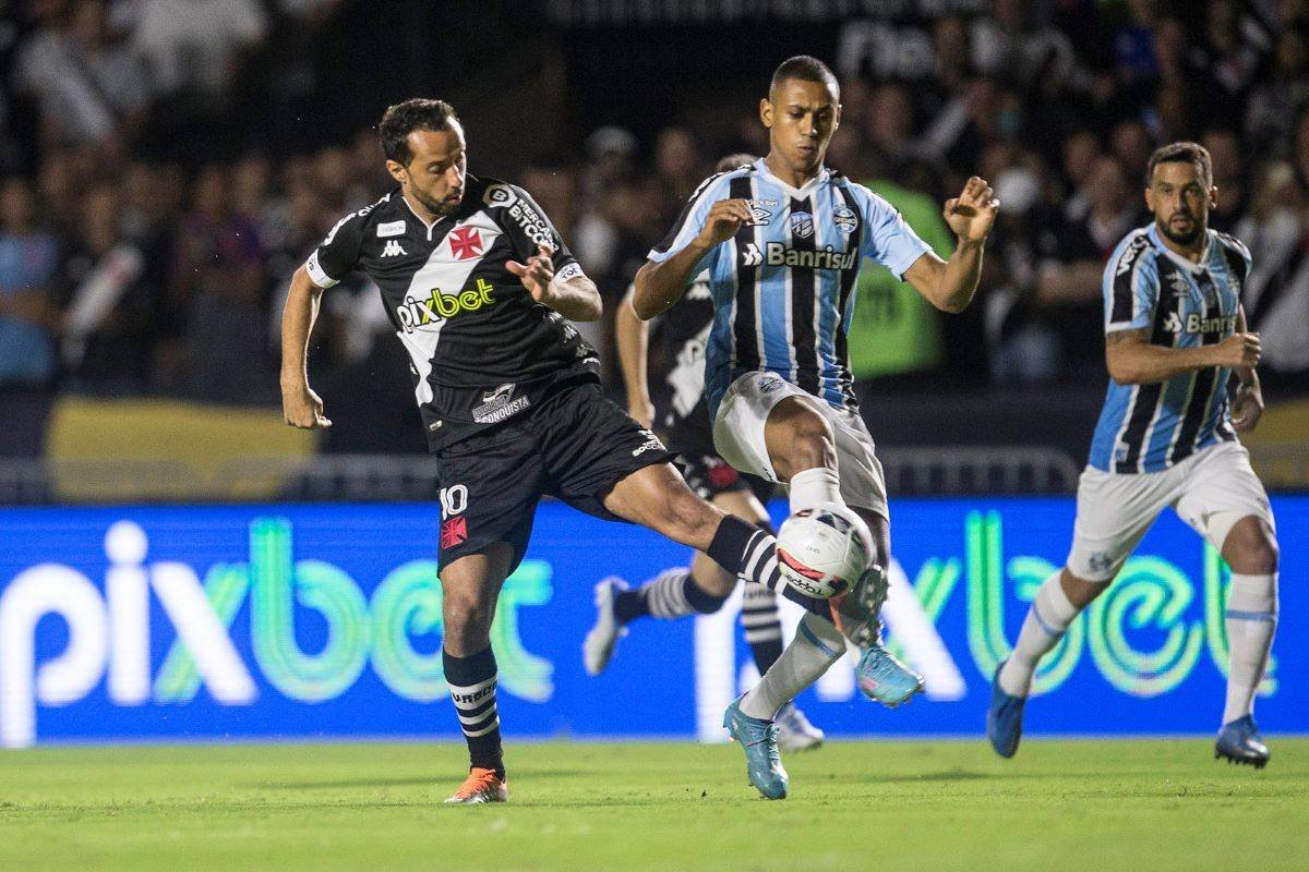 Sport e Grêmio fazem jogo equilibrado e ficam no empate por 0 a 0 no Recife