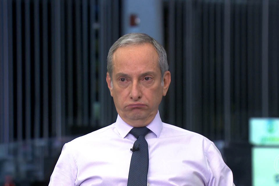 José Roberto Burnier, âncora do telejornal SP2, da Globo