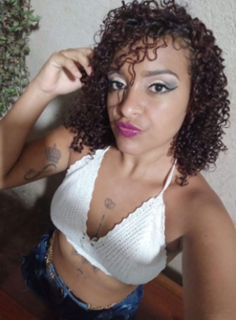 Mulher maquiada