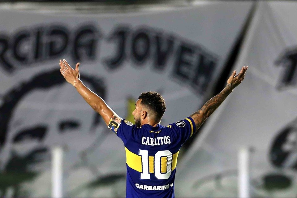 Carlitos Tevez, em jogo do Boca Juniors