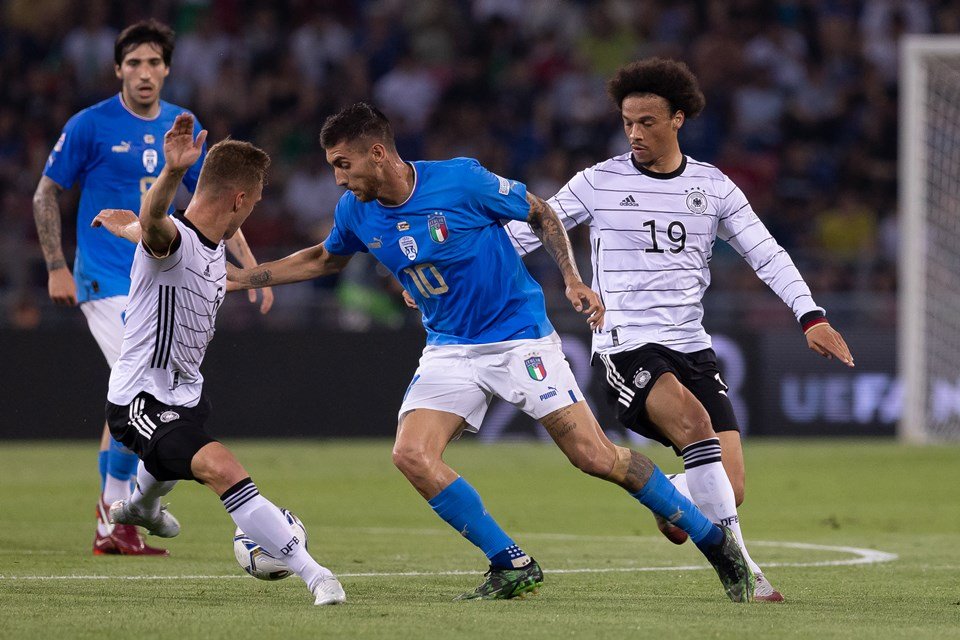 Inglaterra e Alemanha empatam em último jogo antes da Copa