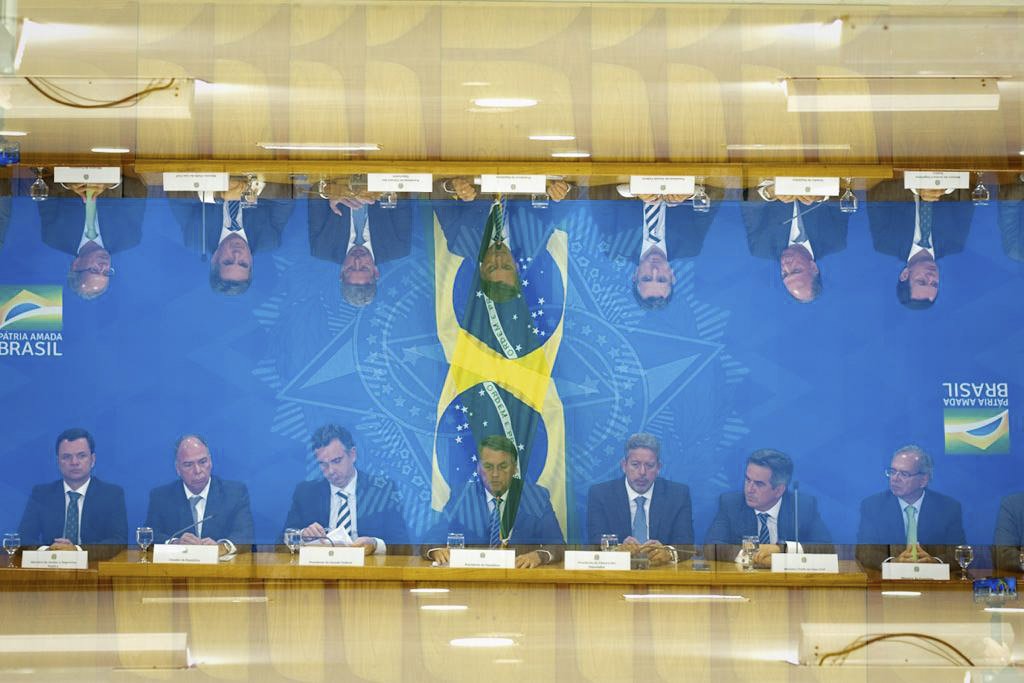 Presidente da República, Jair Bolsonaro, concederá coletiva sobre combustíveis no palacio planalto 1