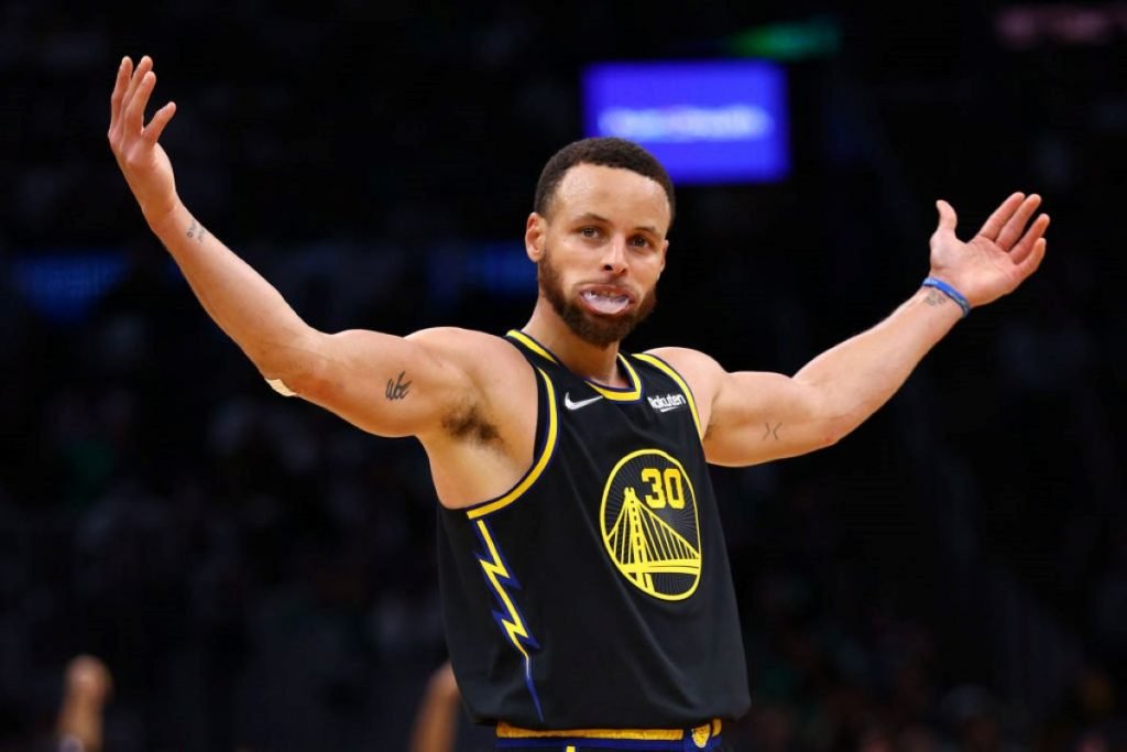 NBA: transmissões, candidatos a MVP e favoritos da temporada 2022/23