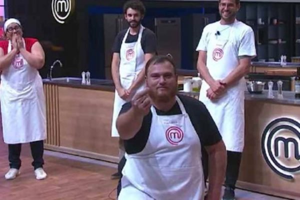 Assista a Masterchef Júnior