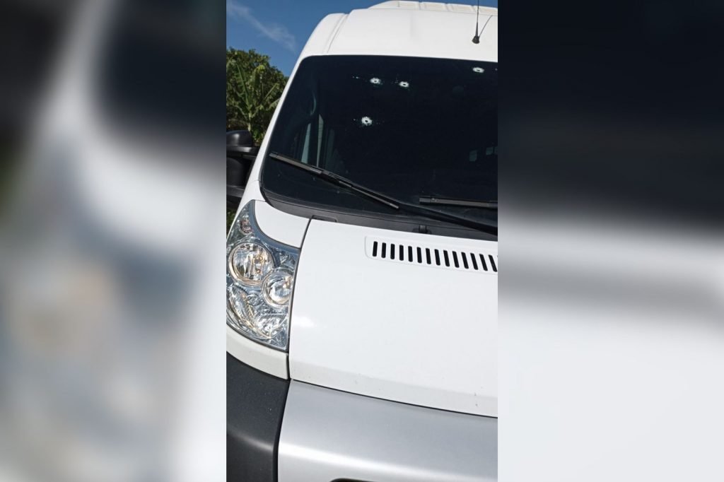 Equipe do governador Cláudio Castro é atacada em Macaé no RJ 2