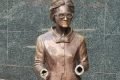 estatua henriqueta lisboa belo horizonte livros 2