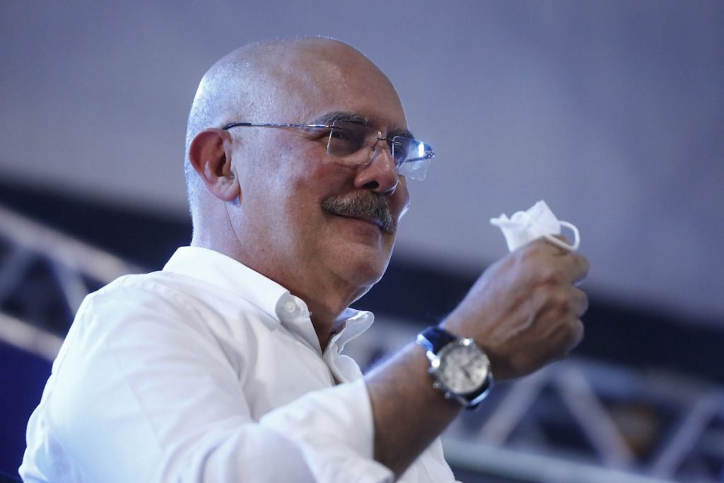 Milton Ribeiro, ministro da Educação durante entrevista
