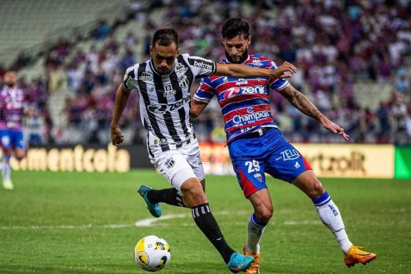 Fortaleza faz 2 x 0 e sai na frente do rival Cear&Atilde;&iexcl; na Copa do Brasil