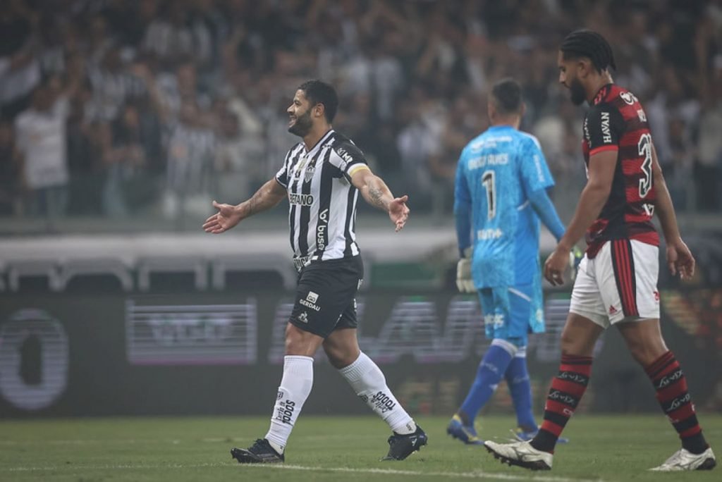 Hulk decide no fim e Galo amplia vantagem na decisão do Mineiro – Clube  Atlético Mineiro