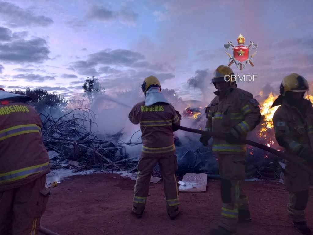Fumaça do incêndio