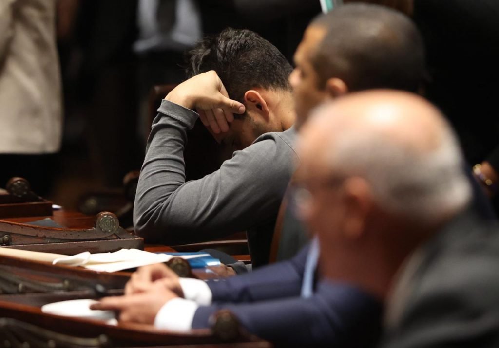 Gabriel Monteiro é visto no plenário da Câmara de Vereadores do Rio após o Conselho de Ética da Câmara 2