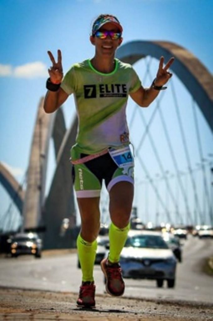 Helen começou a competir somente aos 41 anos de diade, mas não parou mais