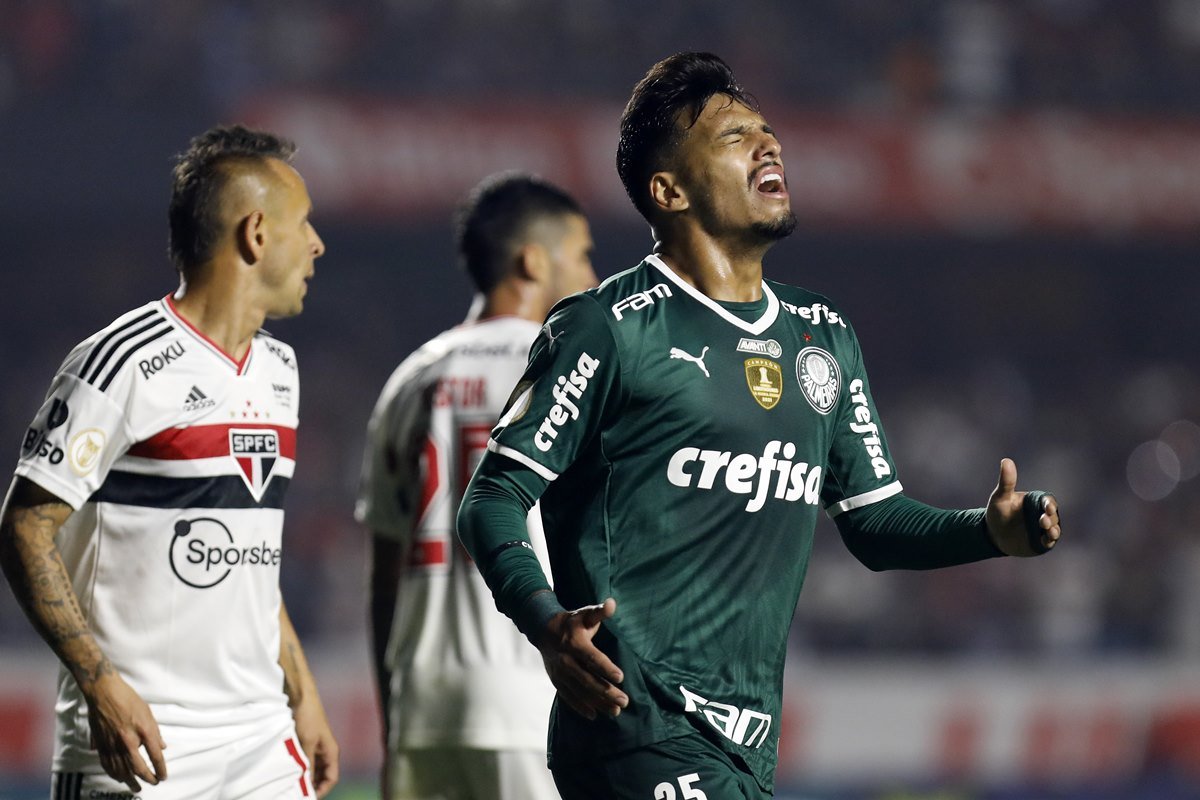 Palmeiras vê ruir série de 19 jogos e São Paulo é o principal algoz