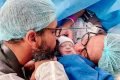Juliano Cazarré mostra rosto da filha após cirurgia pela primeira vez