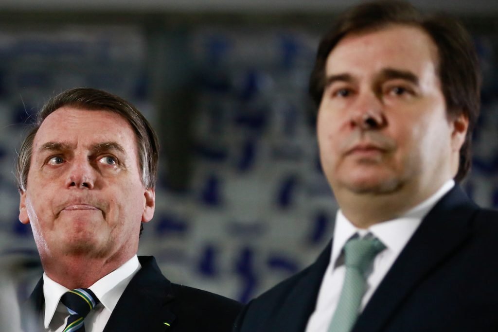 Rodrigo Maia e Jair Bolsonaro durante evento