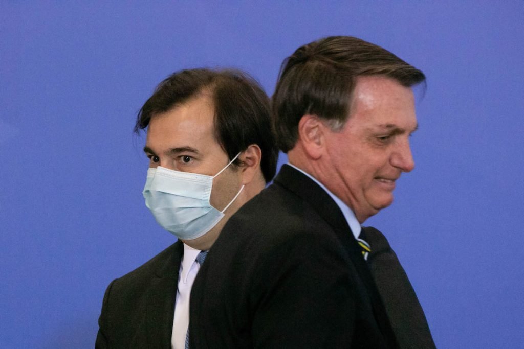 Rodrigo Maia e Jair Bolsonaro durante evento